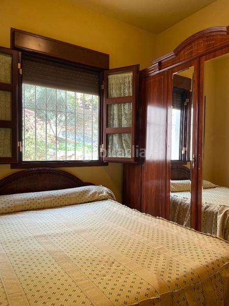 Foto 0c135a9e-6c4a-4388-add3-c574be116c17. Casa a calle pajares 11 a Castillo de las Guardas (El)