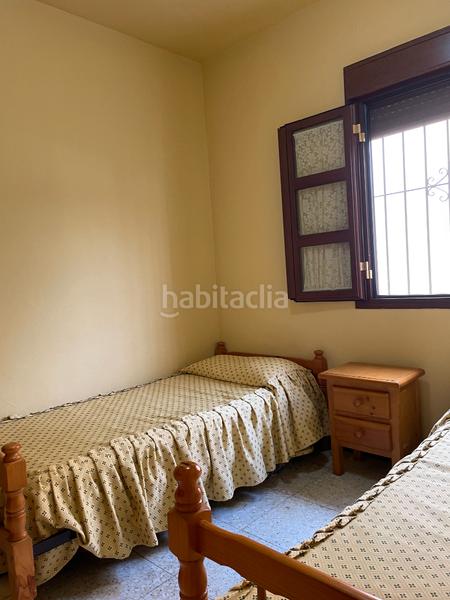 Foto 55ab90d0-f369-4c08-80d8-71e1f4594689. Casa a calle pajares 11 a Castillo de las Guardas (El)