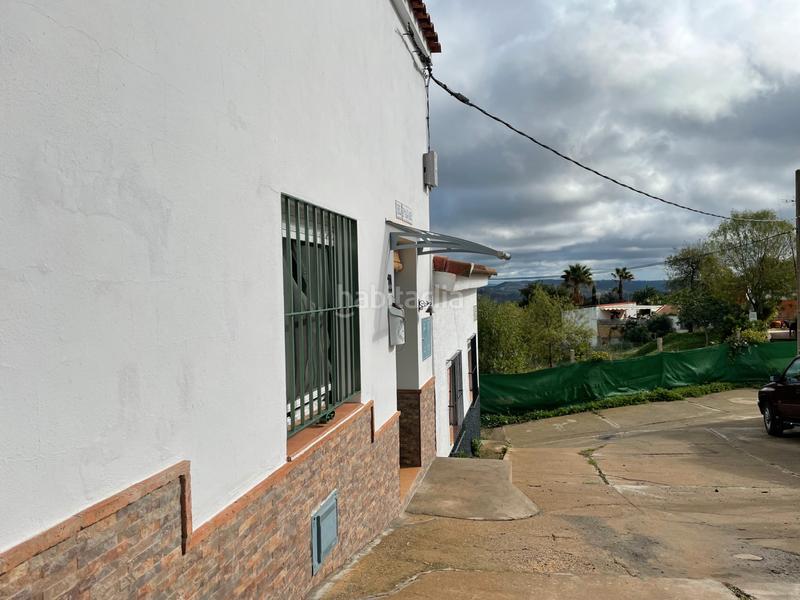 Foto def97e49-a57a-40d2-8a51-b07a7f53c7d5. Casa a calle pajares 11 a Castillo de las Guardas (El)