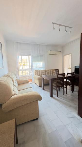 Foto 7442bd75-8d3e-45ce-aa9d-bca71827a278. Location appartement dans avenida de andalucía 18 dans Sevilla
