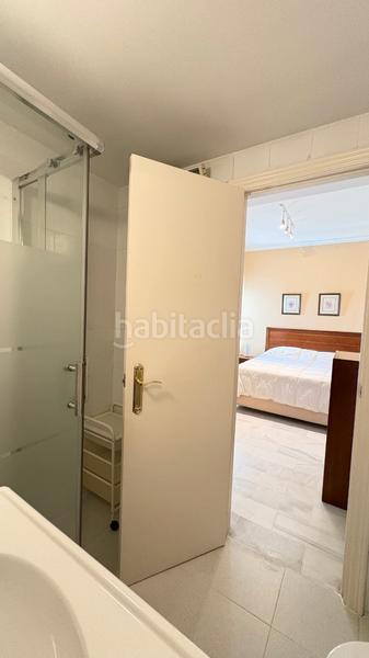 Foto f8a56df4-642b-4369-9a06-6b6fc3f944d2. Location appartement dans avenida de andalucía 18 dans Sevilla
