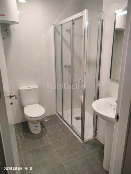 Foto b80c0732-5e5b-47c5-93f3-c8b2e603720a. Alquiler apartamento en calle joaquín maría jalón 7 obra nueva. - se alquilan estudios y apartamentos luminosos en calle joaquín maría jalón, ideales para estudiantes o parejas jóven en Valladolid