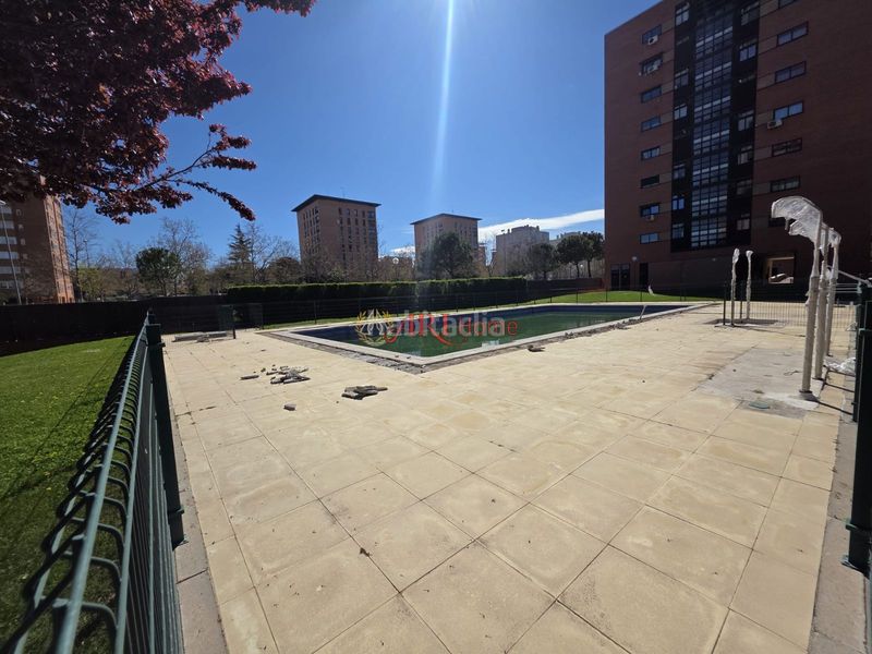 Foto 218da615-549f-44f7-b090-ef3a296fcf9b. Pis amb calefacció piscina a Loranca Fuenlabrada