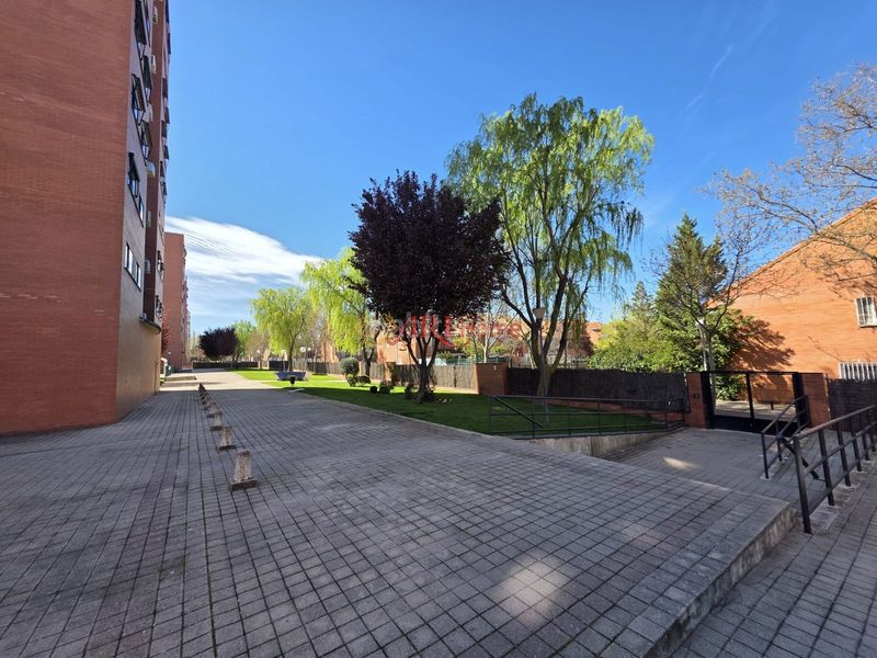 Foto 3a81daf7-5de0-492b-9de1-d5d5e187f592. Pis amb calefacció piscina a Loranca Fuenlabrada