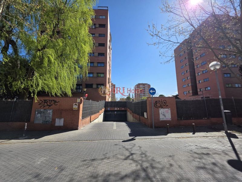 Foto e3fdd700-2328-4ed3-9a2b-b2b8af04d87b. Pis amb calefacció piscina a Loranca Fuenlabrada