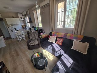 Pis  Agustin rodriguez bonat. Entreplanta para entrar a vivir de dos dormitorios a pocos metro