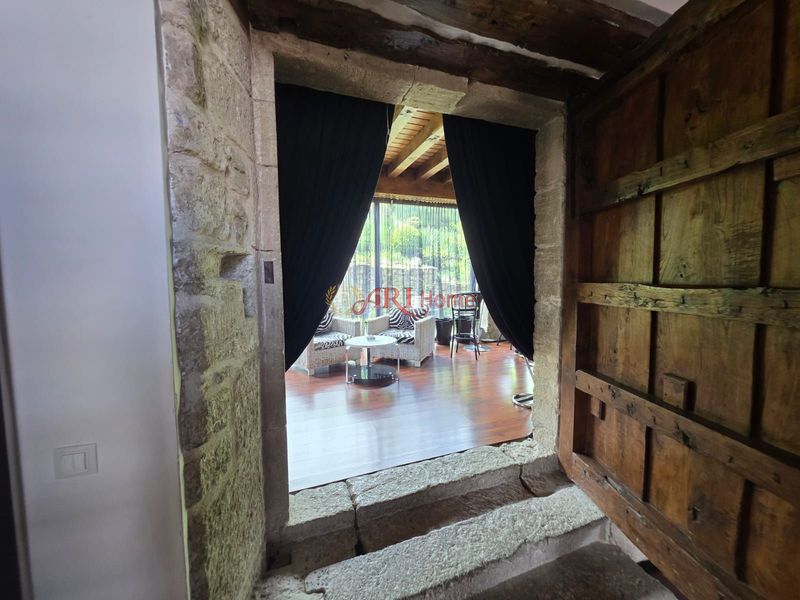 Foto ab03df14-b707-44b7-bd77-d38da5747133. Edificio in Quintanilla San García