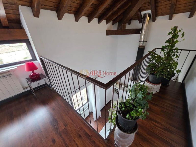Foto ab9cec0e-1a36-490a-9d09-e8aabb3c8791. Edificio in Quintanilla San García