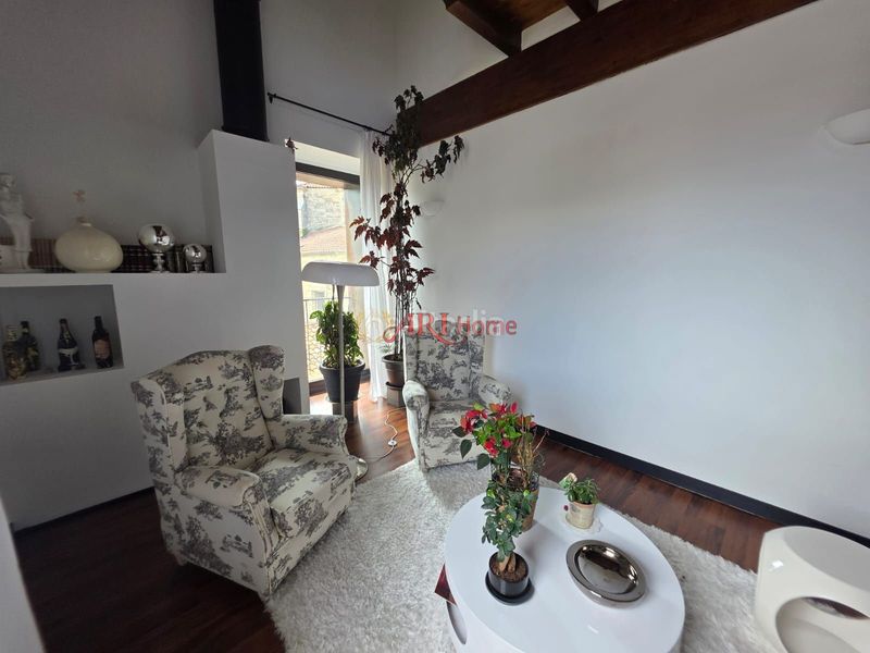 Foto c796fb31-87d4-41da-8d9a-518590ba755a. Edificio in Quintanilla San García