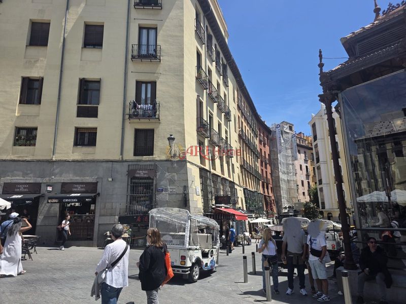 Foto 7e237a64-e7bf-49da-a282-5fbe7f03df05. Pis amb calefacció aparcament a Palacio Madrid
