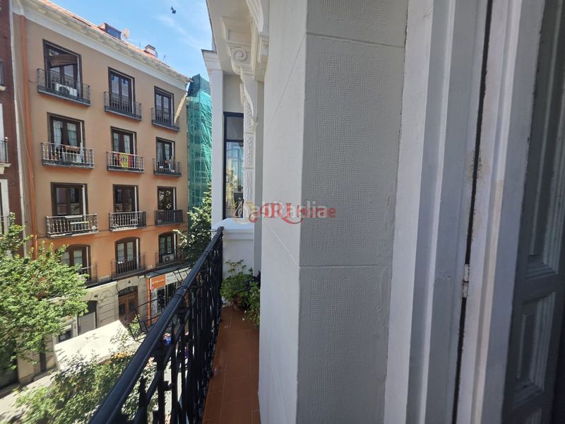 Foto b78f983a-fbbd-4ced-b5a6-69619ed75f35. Pis amb calefacció aparcament a Palacio Madrid