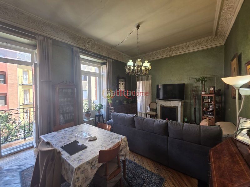 Foto dfc9f793-9f46-4435-a6ab-d637548834d9. Pis amb calefacció aparcament a Palacio Madrid