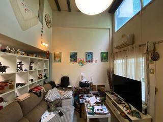 Zweistckige Wohnung  Camarena. Triplex, bajo de 3 plantas rodeado de zonas ajardinadas