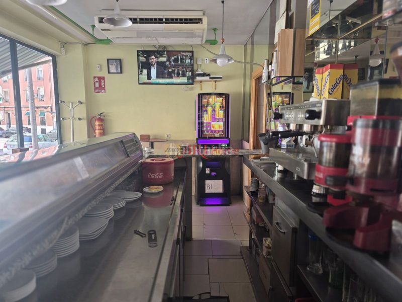 Foto bc700956-6119-413a-8ab2-451efea1620d. Traspàs local comercial a Comillas Madrid