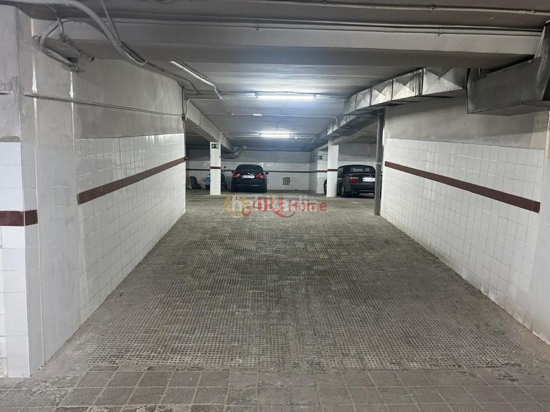 Foto 5c512a49-ea53-4dff-8326-90e56d986f1b. Aparcament cotxe a Vallehermoso Madrid