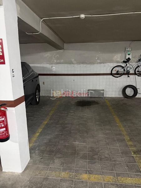 Foto 71e8d8fe-8c4f-4eaf-8b8c-e97df34b0a44. Aparcament cotxe a Vallehermoso Madrid