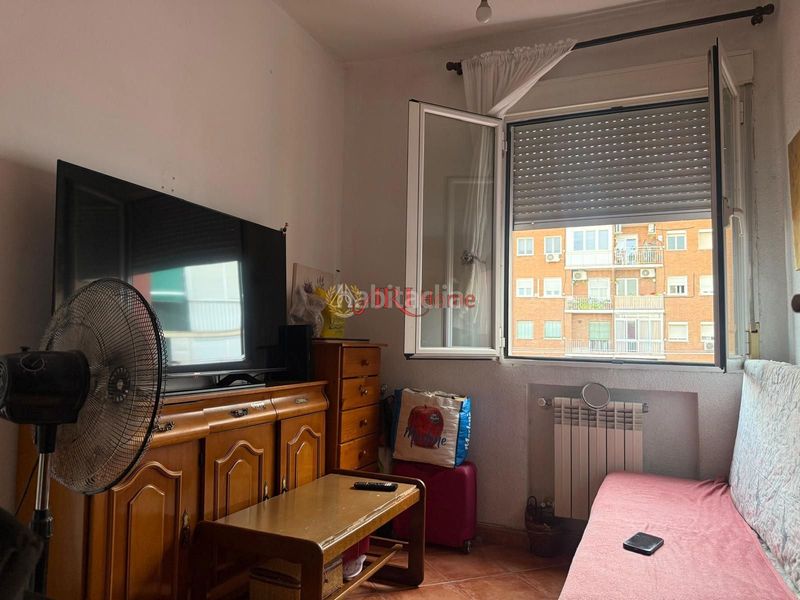 Foto 2c4d3791-2271-49d8-b5d5-b49f0d549ebb. Flat with heating in Comillas Madrid