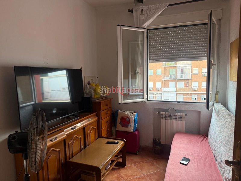 Foto c5268787-2e3b-46cf-9641-54c5ca9512a7. Flat with heating in Comillas Madrid