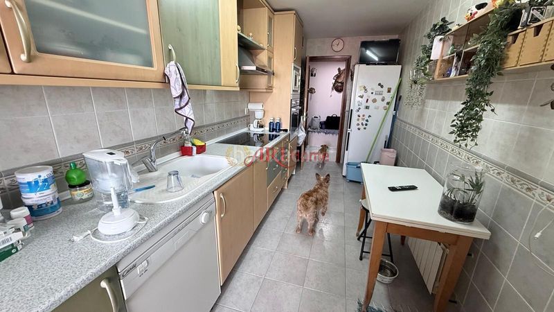 Foto 8f61f34b-4690-45a0-b5d7-f271e4ba6214. Flat with heating in Santa Eugenia Madrid