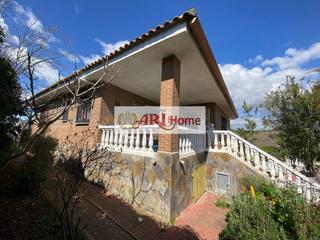 Chalet  Camino del rio. Chalet independiente a 40 minutos de madrid en el viso de san ju