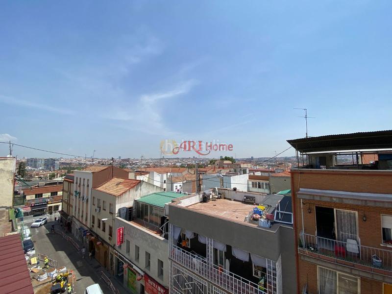 Foto 1926b0c4-02f6-42b3-9efb-d435b8aff23b. Piso  en calle nicolás sánchez, usera en Moscardó Madrid