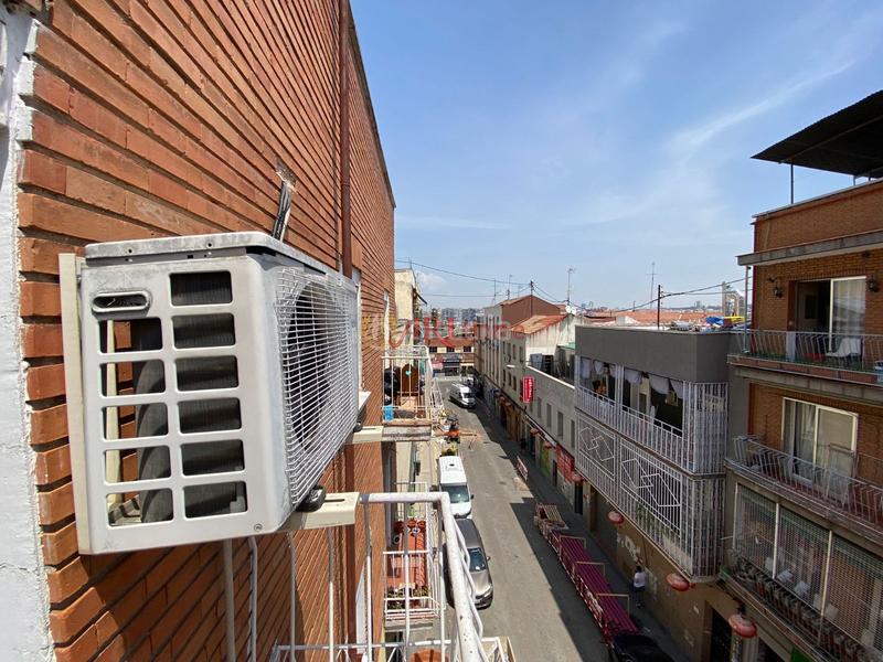 Foto 9b978dbb-06fa-4648-804c-934f86781093. Piso  en calle nicolás sánchez, usera en Moscardó Madrid