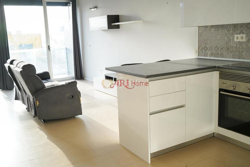 Foto 0e54b824-a3d7-431b-ac8c-2fbb6703a8ea. Dúplex loft en venta Cuatro Vientos en Cuatro Vientos Madrid