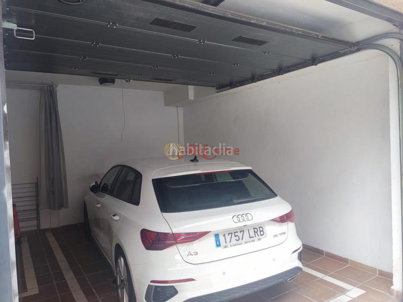 Foto 763c4de3-bcfb-42fc-9bc4-fd9314ae4173. Parking coche garaje doble en calle antonio vicent en Madrid