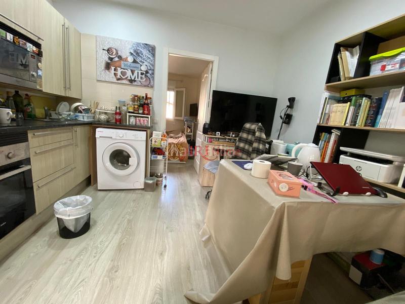 Foto 216decb1-f0bf-4805-b164-7f99d05c293d. Local commercial dans Tres Olivos-Valverde Madrid