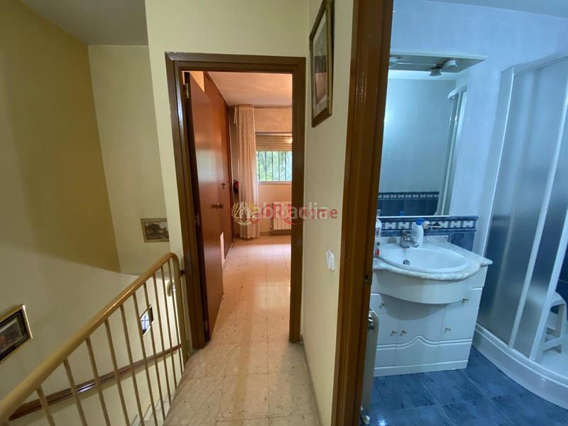 Foto 5342d6e3-4fb5-4848-8a33-12ffc7544d8c. Maison jumelée avec chauffage dans Orcasitas Madrid