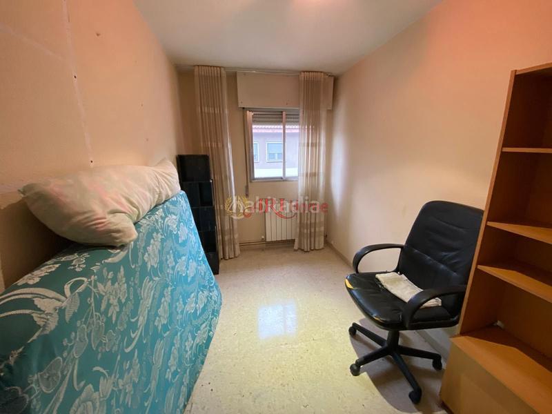 Foto 629de1b2-7d73-442f-b3ea-297fbdbff4da. Maison jumelée avec chauffage dans Orcasitas Madrid