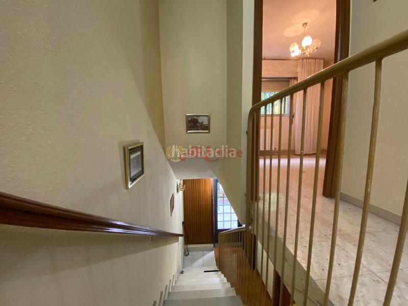 Foto be9c8b24-6344-42fe-b753-4a2e5690aa3f. Maison jumelée avec chauffage dans Orcasitas Madrid