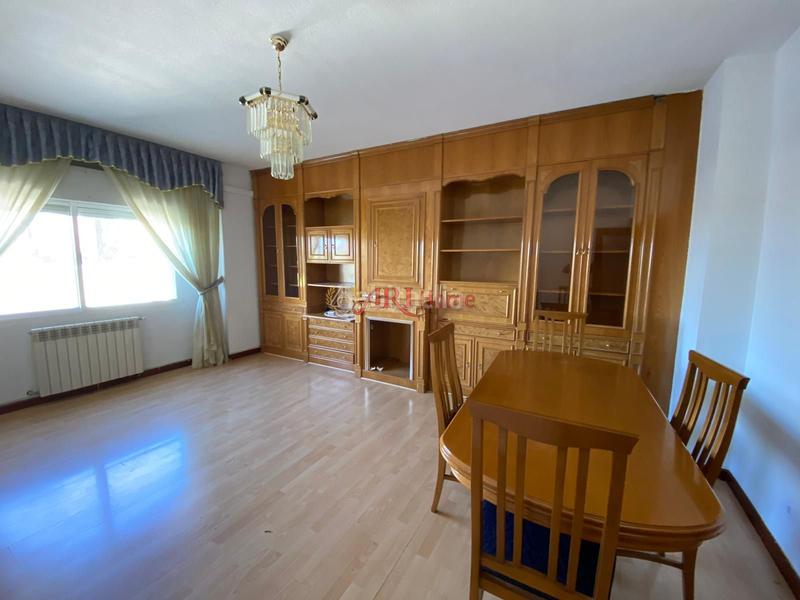 Foto 05290b3b-82c6-48a2-8685-3194feacbfbe. Piso ideal inversores por la alta rentabilidad que se puede conseguir con el alquiler de la vivienda en Madrid