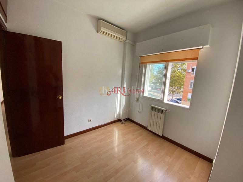 Foto c4788e0a-6a3f-4bdc-9bf6-ae0a113a0fbb. Piso ideal inversores por la alta rentabilidad que se puede conseguir con el alquiler de la vivienda en Madrid