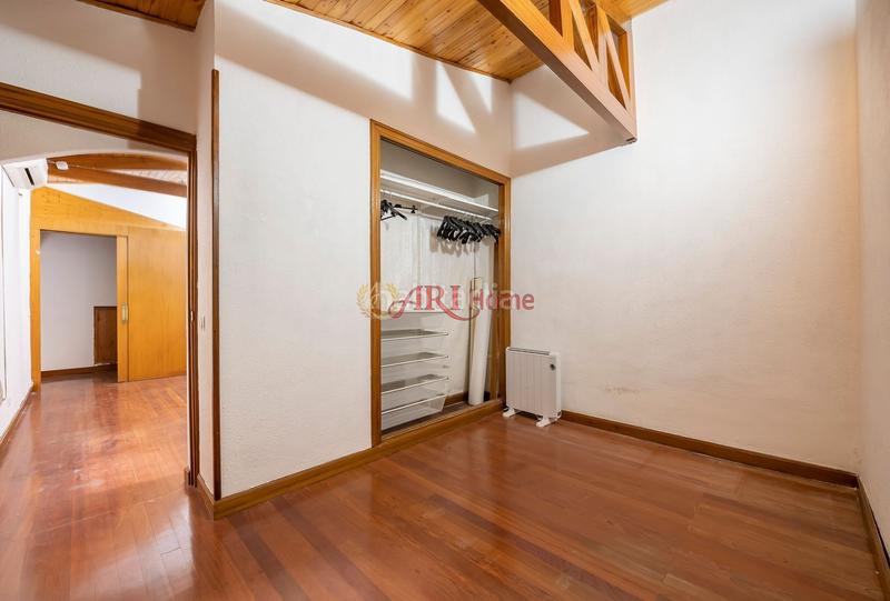 Foto 4021b91c-16c0-42bd-aff9-5edece56ae90. Flat with heating in Gaztambide Madrid