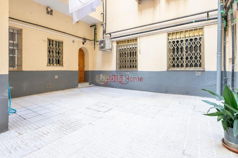 Foto b355d3f9-3e34-4bba-bd18-b5995c7f2bc3. Flat with heating in Gaztambide Madrid