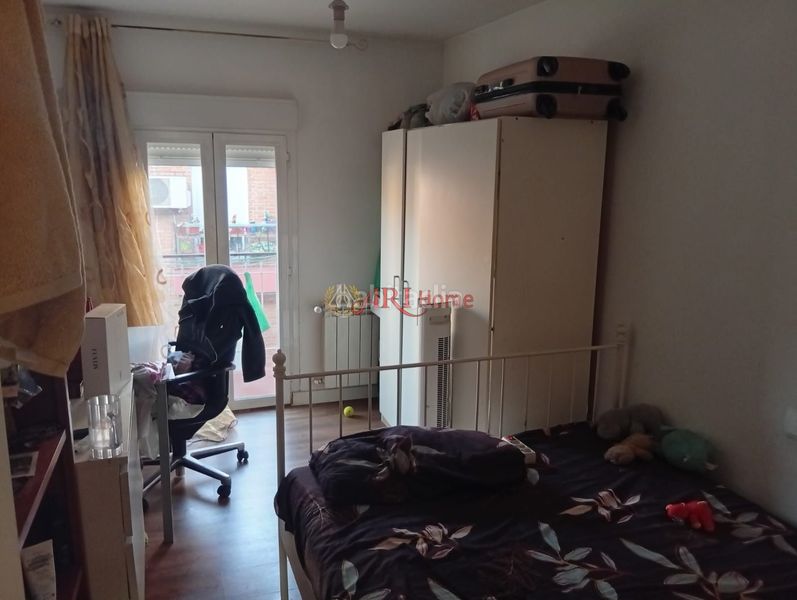 Piso oportunidad inversores o primera vivienda piso reformado a pocos minutos de la renfe de entrevias en Madrid - Imagen 20