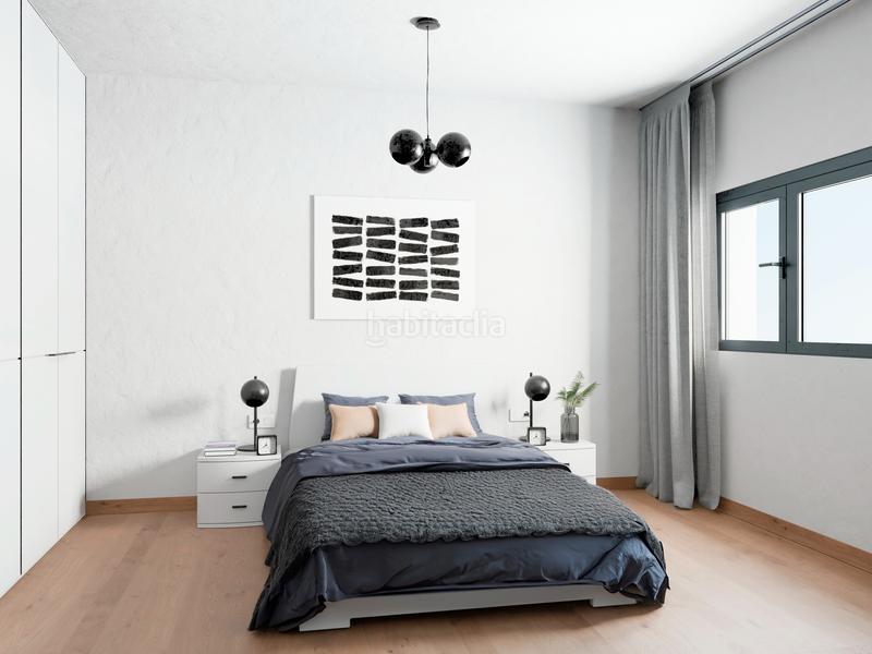 Foto b52e0e3f-e024-4f13-9e77-4c729210cddb. Penthouse 99m<sup>2</sup> with heating parking pool in Sector Plaza de Toros Segovia