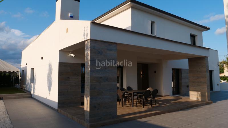 Foto 02139b45-f398-44d7-bf9e-7a16b13e9a91. Chalet con camino riscaldamento parcheggio piscina in Catral