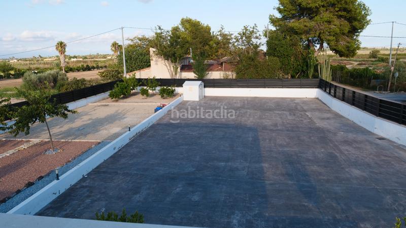 Foto 08e2e4c6-8be5-4b3c-b75d-9b0121d8c2f9. Chalet con camino riscaldamento parcheggio piscina in Catral