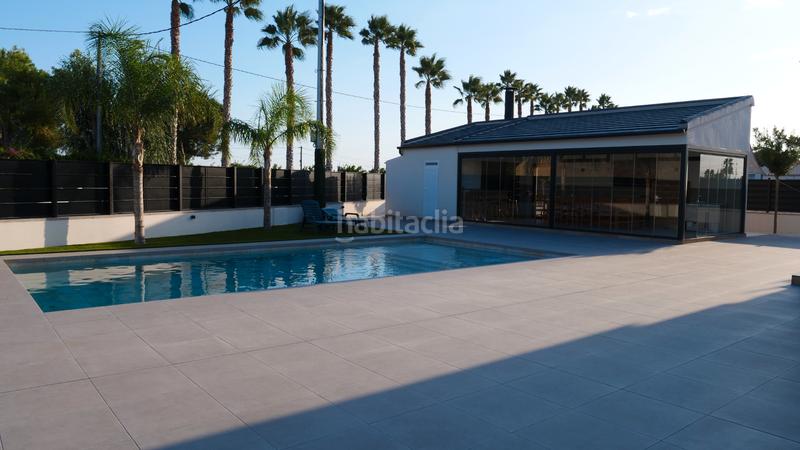 Foto 8e86de7c-a66d-49aa-930f-93fbc29074a3. Chalet con camino riscaldamento parcheggio piscina in Catral