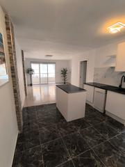 Apartament  Calle bergantin. Magnífico apartamento reformado en playa del cura
