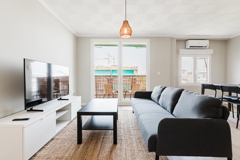 Foto eab92dbe-3a76-49d1-98cb-67ae9585ef53. Piccolo appartamento in carrer francisco falcons 31 in Valencia