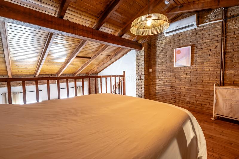 Foto 140f6dc0-1bf0-44ef-8ea5-a36d93888243. Lloguer apartament a carrer de granada 3 a Mont Olivet Valencia