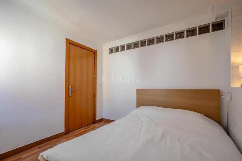 Foto 7638bbb5-48c7-47b0-9724-b1ebc36197cb. Lloguer apartament a carrer de granada 3 a Mont Olivet Valencia