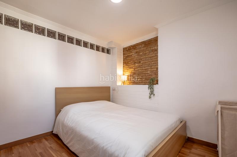 Foto aee955ca-0daa-4ec6-ad54-bf320dea6c47. Lloguer apartament a carrer de granada 3 a Mont Olivet Valencia