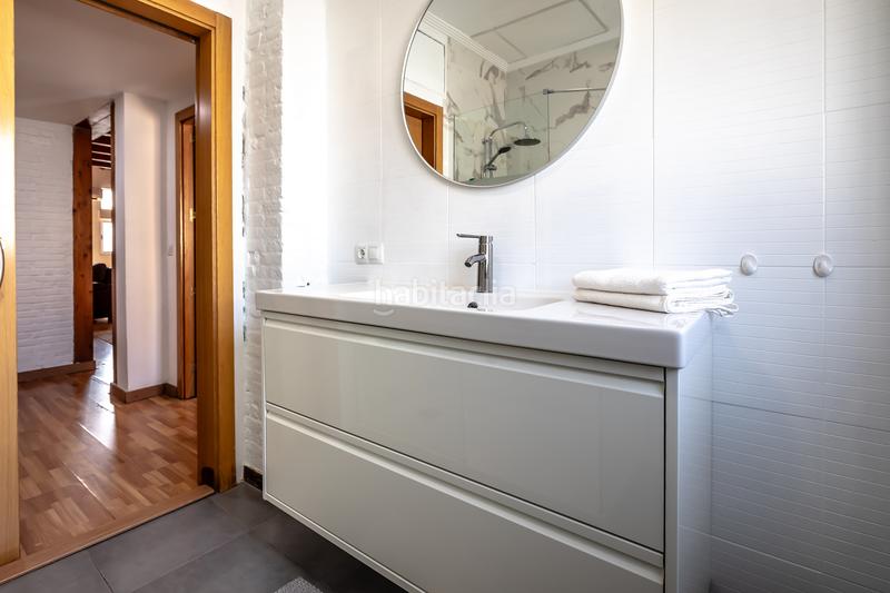 Foto e98ea9dd-b135-41a7-b124-75bdfd441b85. Lloguer apartament a carrer de granada 3 a Mont Olivet Valencia