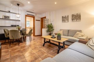 Apartment in Carrer de felip rinaldi 8. Excellent apartment calle felipe rinaldi