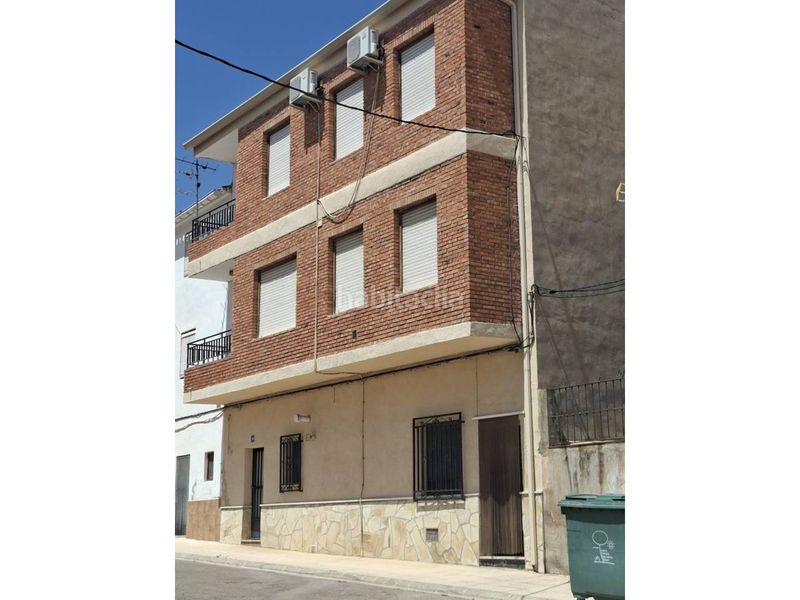 Foto 07233de5-86bf-4e25-b5e1-4c16cb4ba851. Casa amb calefacció a Férez