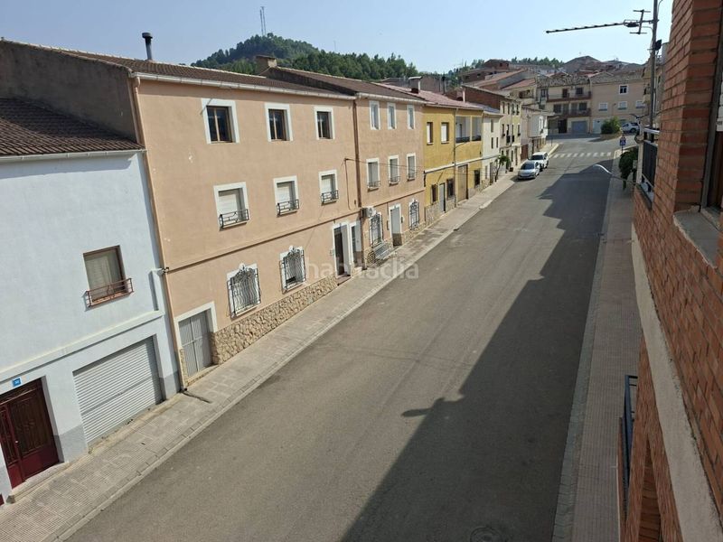 Foto fc532322-e57d-4e6d-a064-c7153bade5b1. Casa amb calefacció a Férez